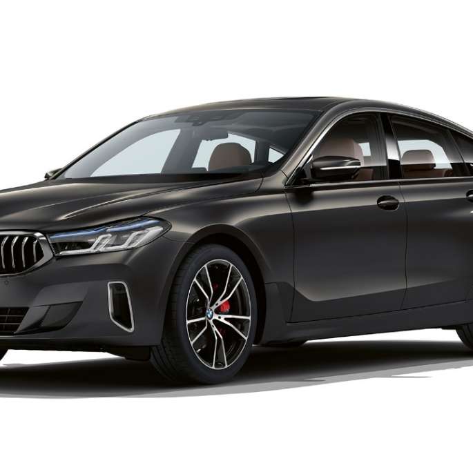 BMW serije 6 Gran Turismo Luxury Line G32 2020 BMW serije 6 Gran Turismo G32 640d xDrive 2020 Luxury Line Dravit Grey tročetvrtinski prednji prikaz