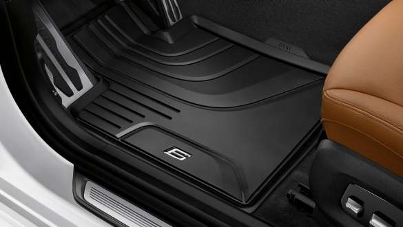 BMW podne prostirke za sve vremenske uvjete prednje BMW serije 6 Gran Turismo G32 2020 BMW podne prostirke za sve vremenske uvjete prednje BMW serije 6 Gran Turismo G32 2020 detalj