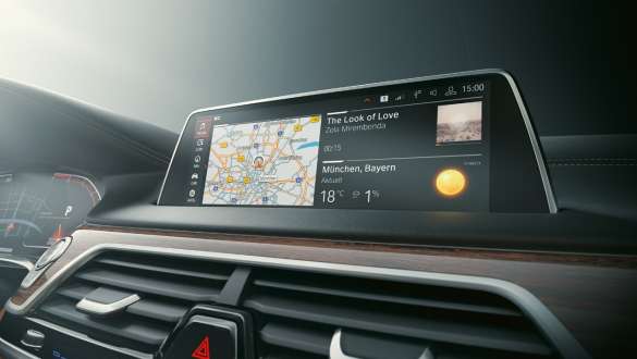 BMW serije 7 Limuzina: BMW operativni sustav 7.0 BMW serije 7 Limuzina: prikaz prikazuje BMW operativni sustav 7.0