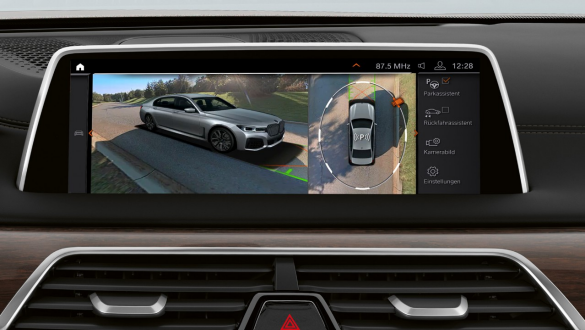 BMW serije 7 Limuzina: Parking Assistant Plus BMW serije 7 Limuzina: Parking Assistant Plus