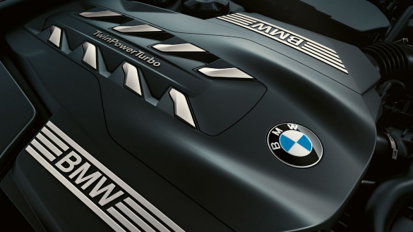 BMW TwinPower Turbo osmerocilindarski benzinski motor BMW serije 7 Limuzina: detaljan prikaz BMW TwinPower Turbo osmerocilindarskog benzinskog motora