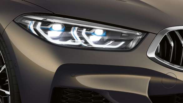 BMW M850i xDrive Dravit Grey metalik, BMW lasersko svjetlo, lijevo. BMW M850i xDrive Dravit Grey metalik, BMW lasersko svjetlo, lijevo.
