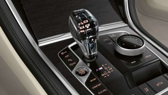 BMW M850i xDrive Dravit Grey metalik, Driving Experience Control (upravljanje doživljajem vožnje). BMW M850i xDrive Dravit Grey metalik, Driving Experience Control (upravljanje doživljajem vožnje).