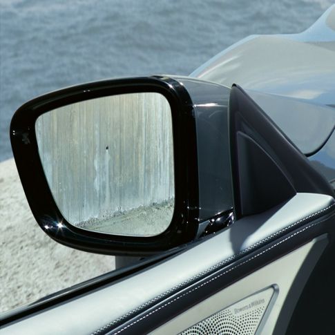 BMW M850i xDrive, Bowers & Wilkins Diamond surround sustav ozvučenja. BMW M850i xDrive, Bowers & Wilkins Diamond surround sustav ozvučenja.