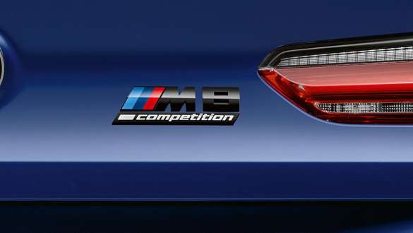 M8 Competition oznaka. M8 Competition oznaka na BMW M8 Competition Coupéu.