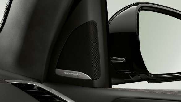 BMW X7 M Automobili s Harman Kardon surround sustavom ozvučenja BMW X7 M Automobili, unutrašnjost s Harman Kardon surround sustava ozvučenja, G07