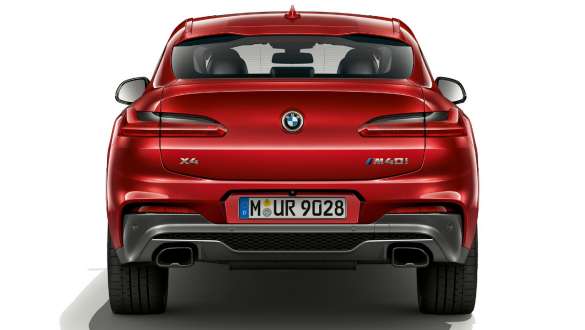 Stražnji dio i stražnja svjetla BMW X4 Stražnji dio i stražnja svjetla BMW X4 M40i G02 2018 Flamenco Red sa briljantnim efektom stražnji pogled