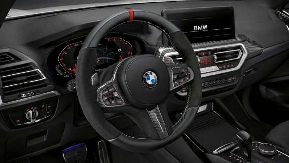 BMW X4 G02 M Performance upravljač 2021 BMW X4 G02 M Performance upravljač 2021