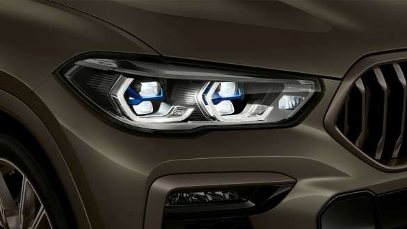 BMW Laserlight. Detaljan prikaz BMW-a X6 s fokusom na Laserlight.
