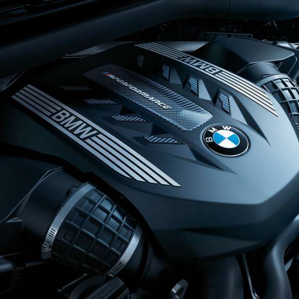 Motor BMW-a X6. Detaljan prikaz motora BMW-a X6.