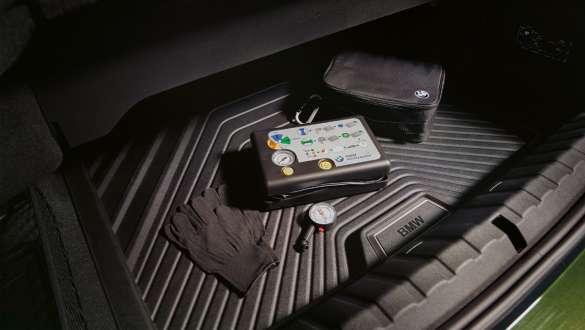 BMW komplet za mobilnost guma BMW dodaci jesen zima BMW komplet za mobilnost guma