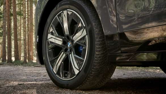 21" BMW aerodinamični naplatak Star-spoke 1012 Bicolor BMW dodaci za jesen zimu 21" BMW aerodinamični naplatak Star-spoke 1012 Bicolor