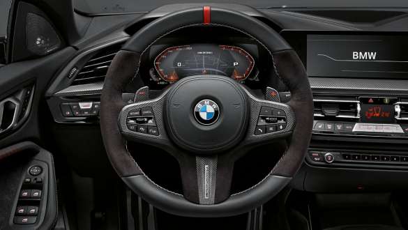 M Performance upravljač BMW serije 2 Gran Coupé F44 M Performance dijelovi M Performance upravljač BMW serije 2 Gran Coupé F44 M Performance dijelovi krupni plan