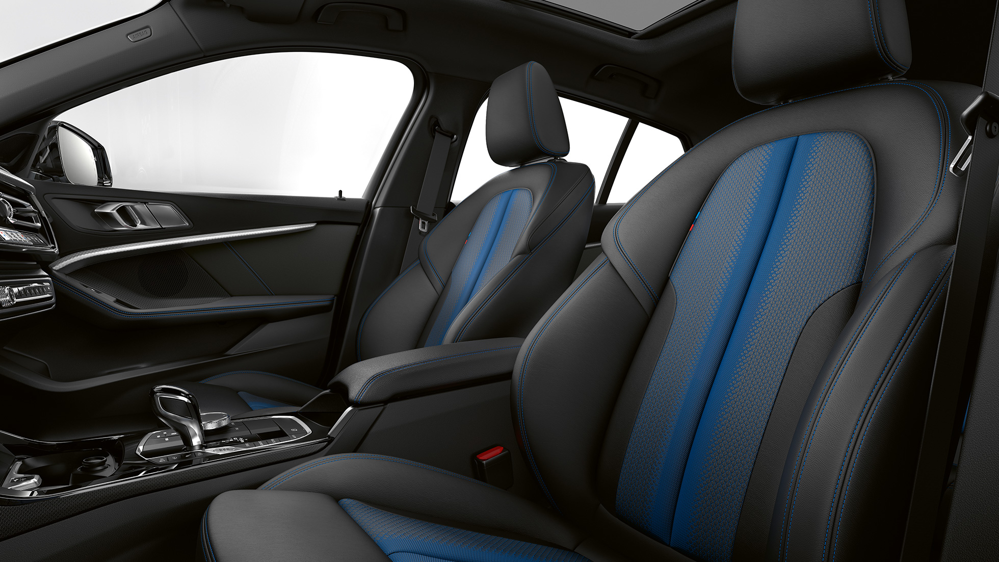 M Sport sjedala. BMW serije 1 Model M Sport, unutrašnjost s M Sport sjedalima.