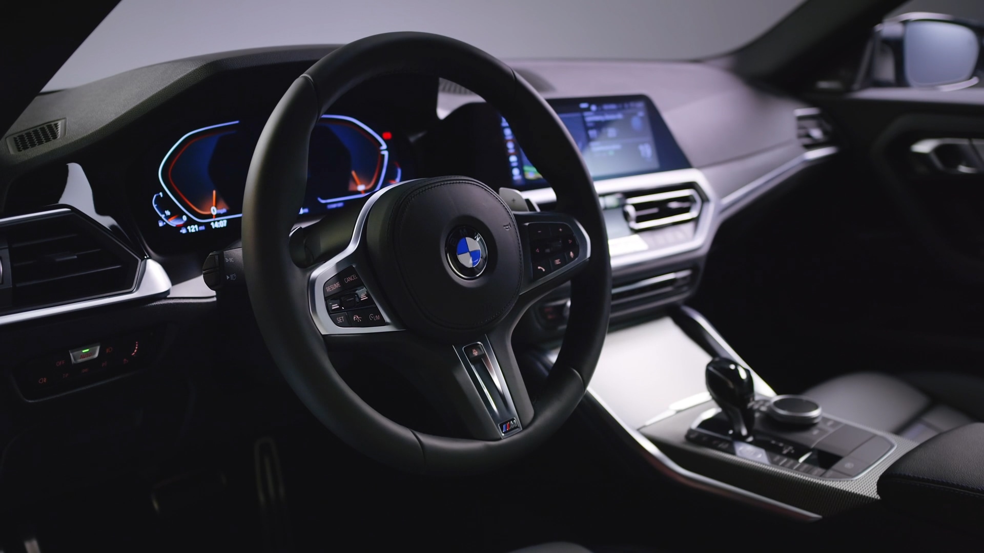 Karakteristike unutrašnjosti BMW serije 2 Coupé Karakteristike unutrašnjosti BMW serije 2 Coupé
