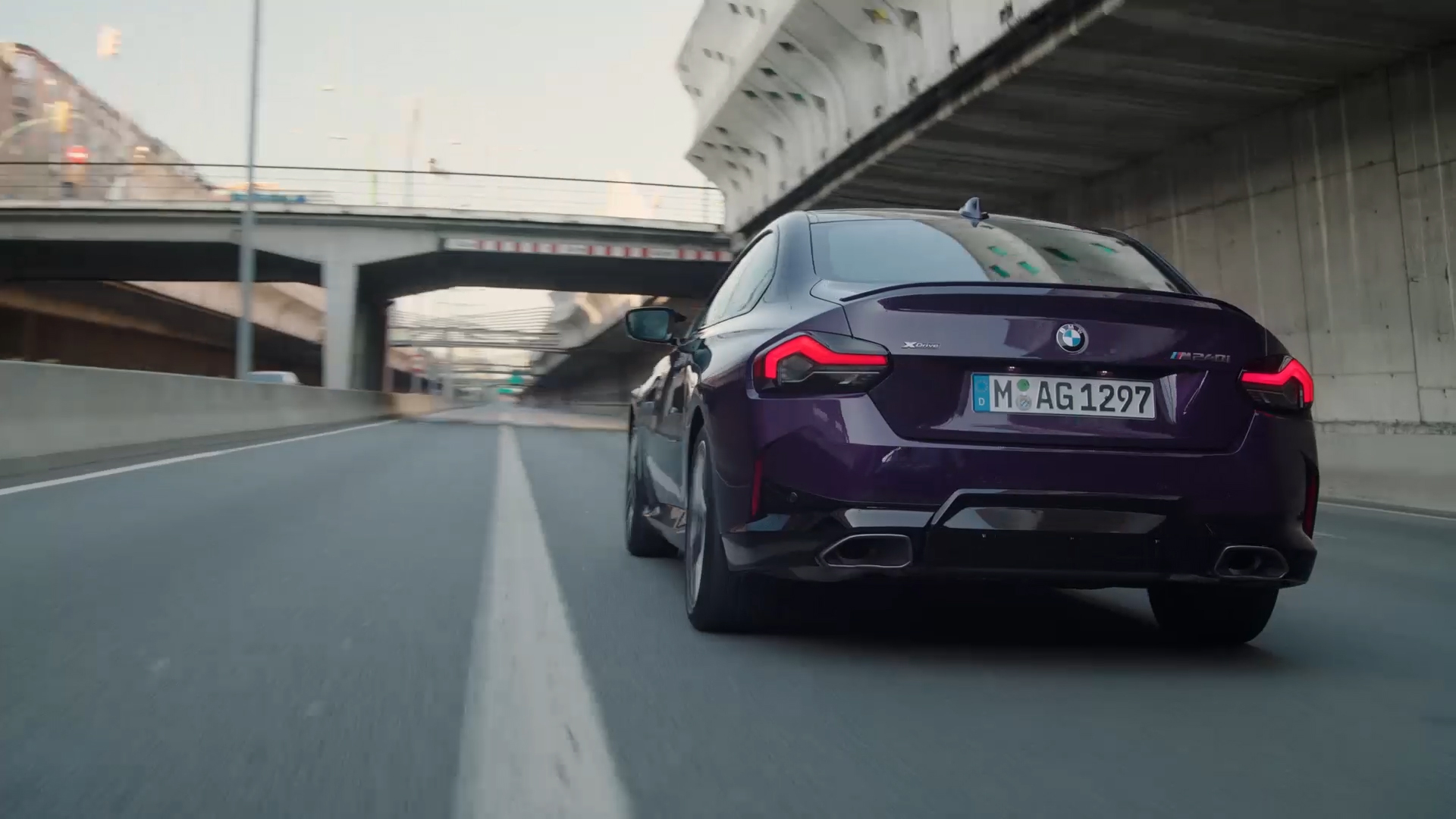 BMW serije 2 Coupé G42 2021 vozna dinamika u videu BMW serije 2 Coupé G42 2021 vozna dinamika u videu