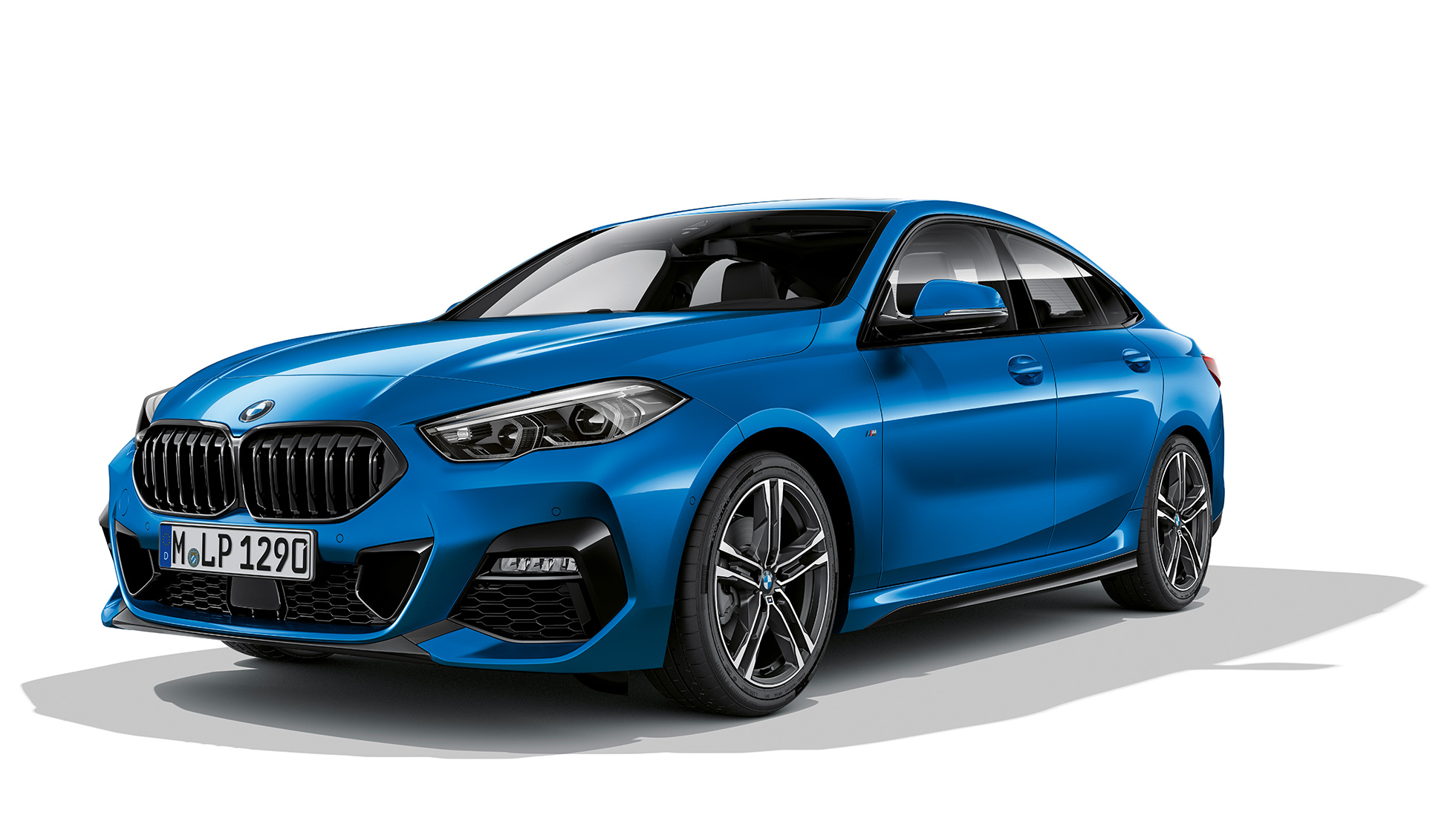 M lakometalni kotači BMW serije 2 Gran Coupé model M Sport M lakometalni kotači BMW serije 2 Gran Coupé M Sport Misano plava metalik F44 tročetvrtinski prednji pogled