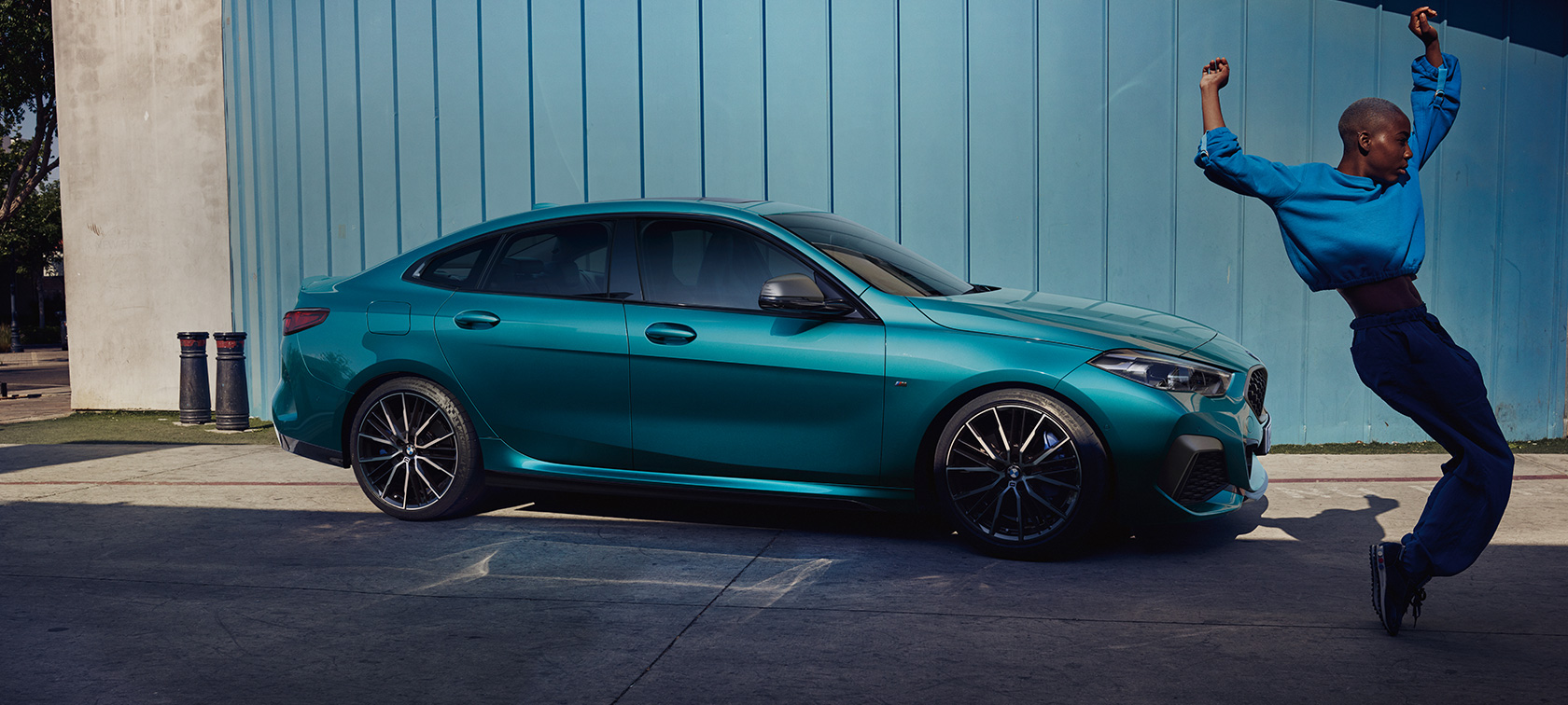 Ponude i usluge za BMW serije 2 Gran Coupé Ponude i usluge za BMW serije 2 Gran Coupé Snapper Rocks plava metalik F44 bočni pogled
