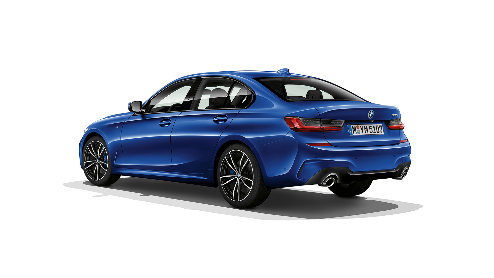 BMW serije 3 Limuzina, Model M Sport stražnji kraj. Tročetvrtinski prikaz stražnjeg kraja BMW-a serije 3 limuzina sa značajkama modela M Sport.
