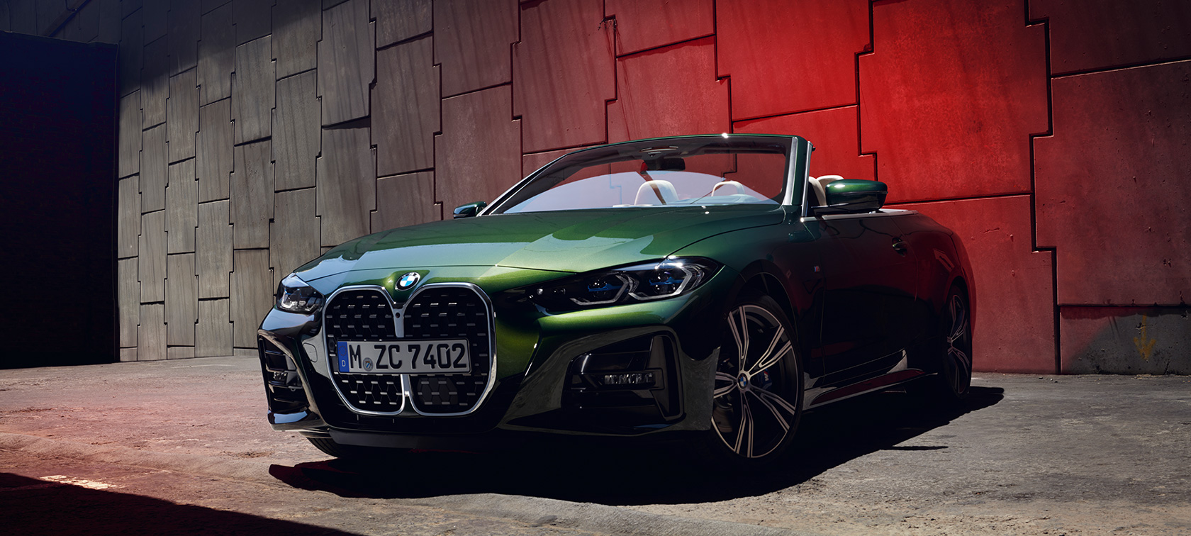 BMW serije 4 Cabrio G23 2020 Sanremo Green metalik tročetvrtinski prednji prikaz 