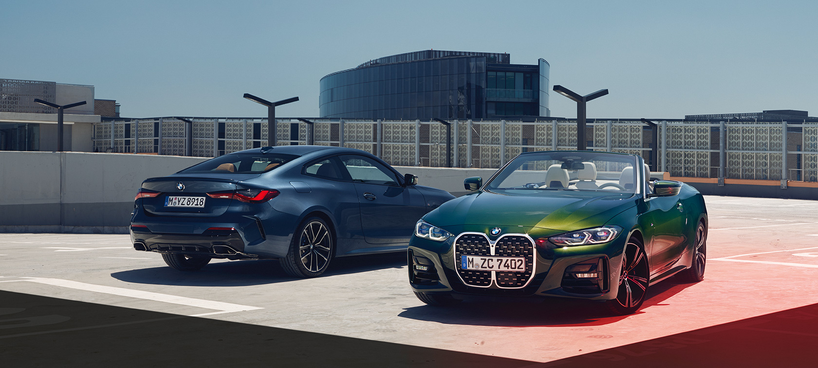 BMW serije 4 BMW serije 4 Coupé G22 BMW serije 4 Cabrio G23 na parking mjestu BMW serije 4 BMW serije 4 Coupé G22 BMW serije 4 Cabrio G23 na parking mjestu