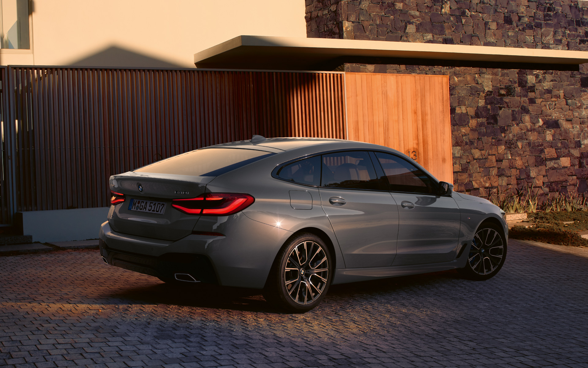 Dizajn stražnjeg dijela BMW serije 6 Gran Turismo G32 2020 Dizajn stražnjeg dijela BMW serije 6 Gran Turismo 640i xDrive G32 2020 Bernina Grey pogled straga