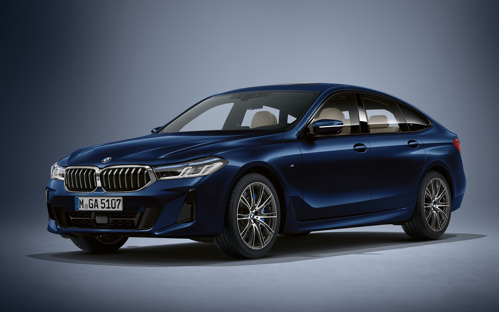 BMW Individual boja karoserije Tansanite blue metalik BMW serije 6 Gran Turismo G32 2020 BMW Individual boja karoserije Tansanite blue metalik BMW serije 6 Gran Turismo G32 2020 tročetvrtinski pogled sprijeda u mirovanju