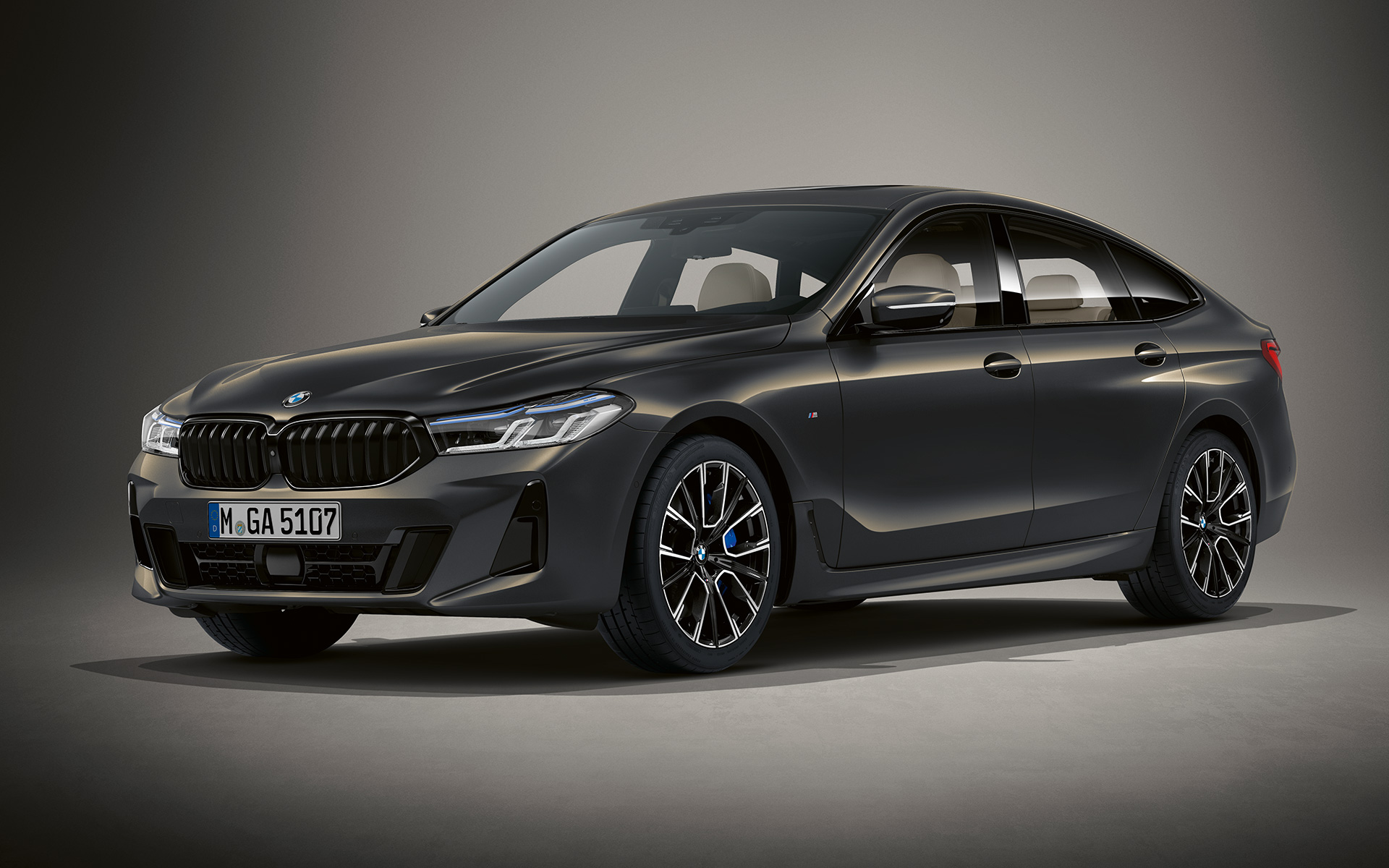 BMW Individual boja karoserije Dravit Grey metalik BMW serije 6 Gran Turismo G32 2020 BMW Individual boja karoserije Dravit Grey metalik BMW serije 6 Gran Turismo G32 2020 tročetvrtinski pogled sprijeda u mirovanju