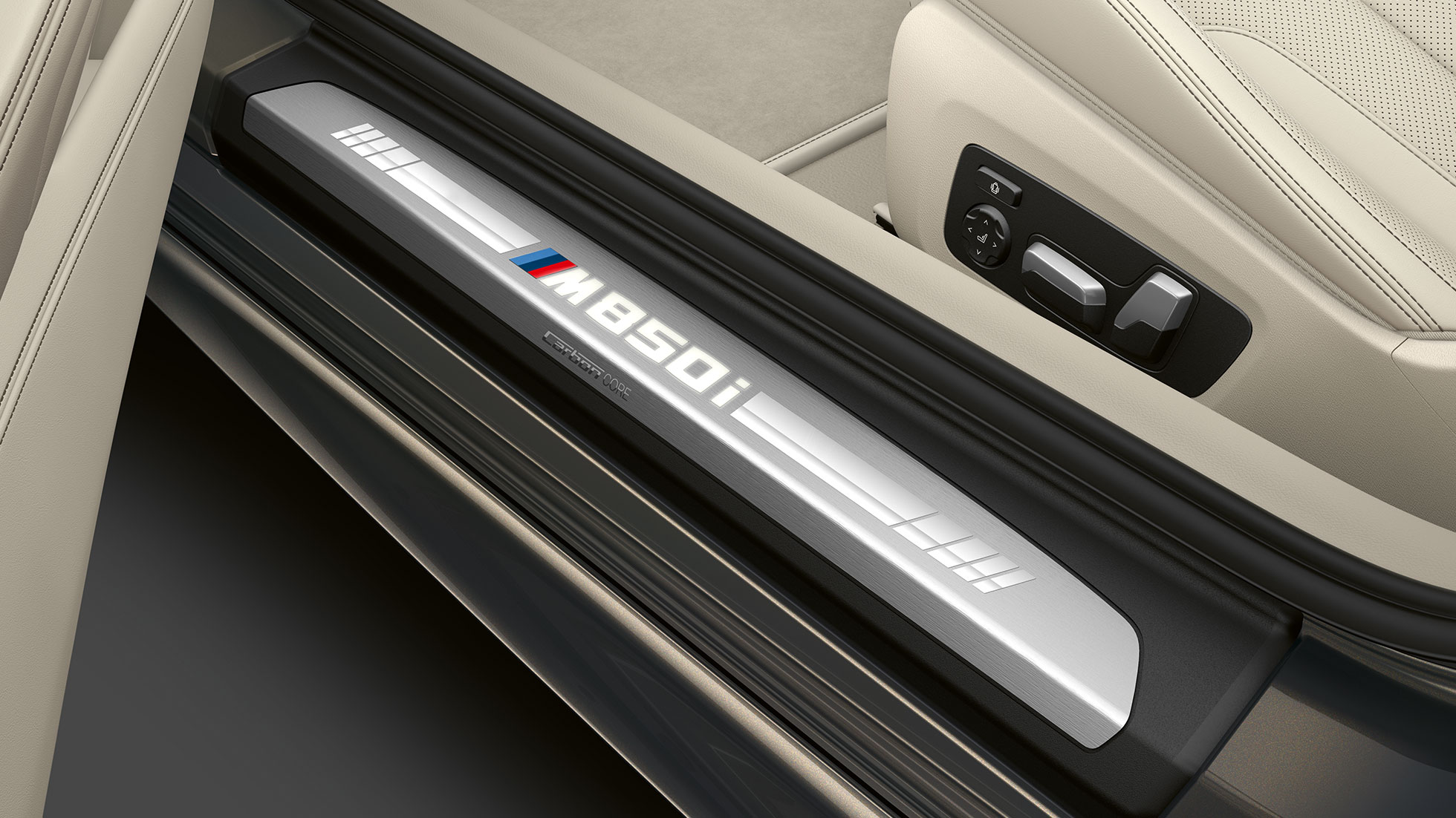 BMW M850i xDrive, Dravit Grey metalik, ulazni pragovi BMW M850i xDrive, Dravit Grey metalik, ulazni pragovi