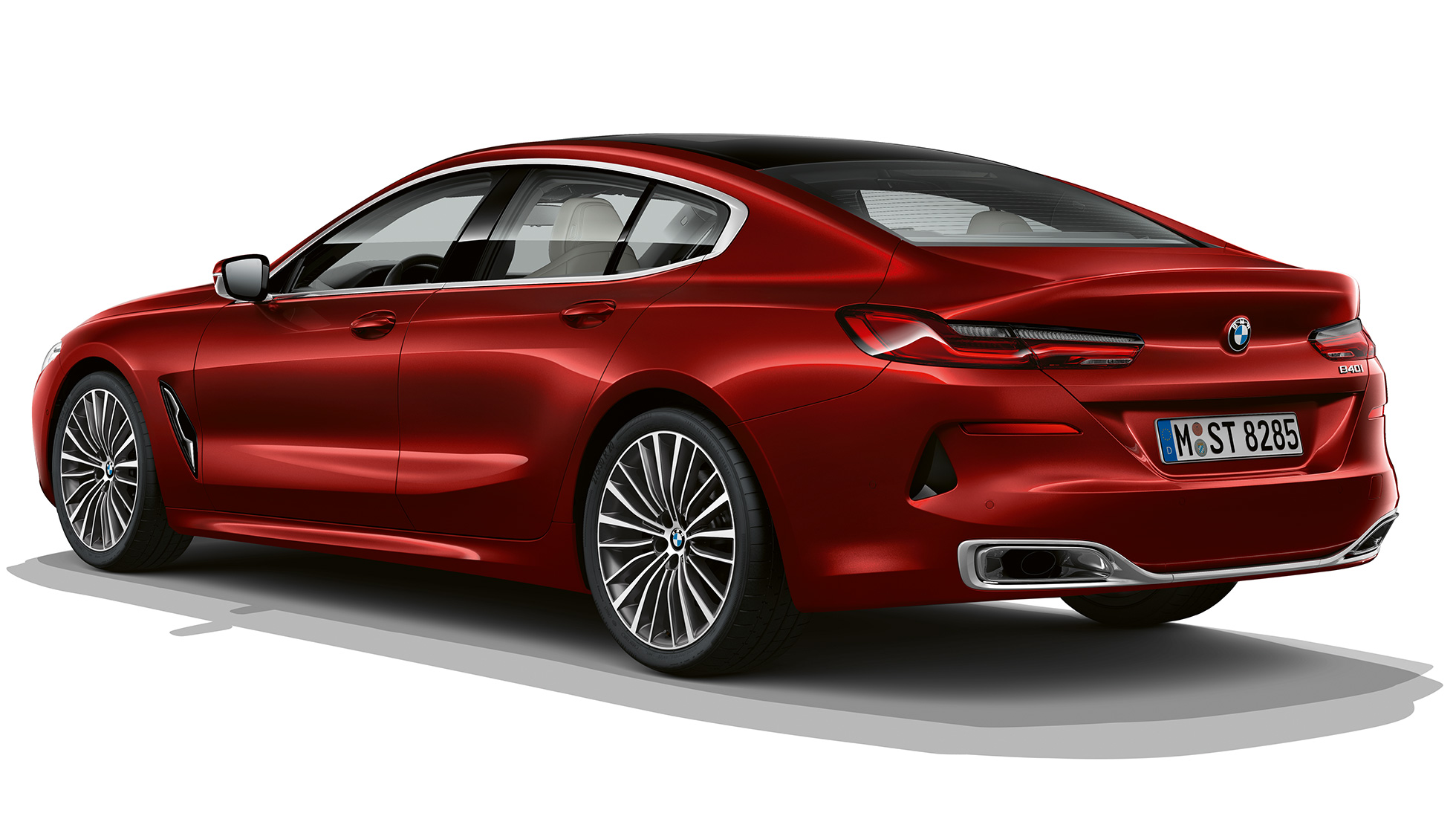 Tročetvrtinski prikaz stražnjeg kraja osnovnog modela BMW serije 8 Gran Coupé, tročetvrtinski prikaz stražnjeg kraja osnovnog modela