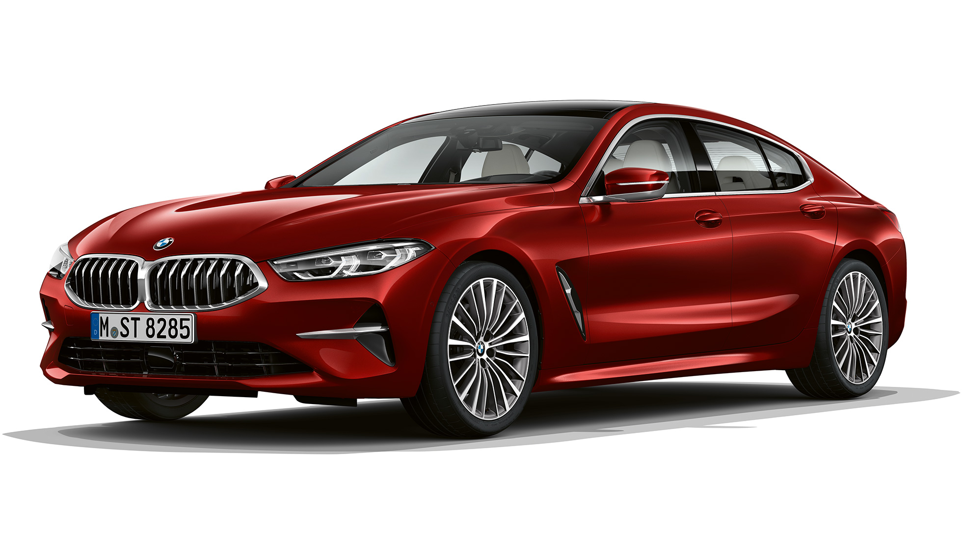 Tročetvrtinski prikaz prednjeg kraja osnovnog modela BMW serije 8 Gran Coupé, tročetvrtinski prikaz prednjeg kraja osnovnog modela