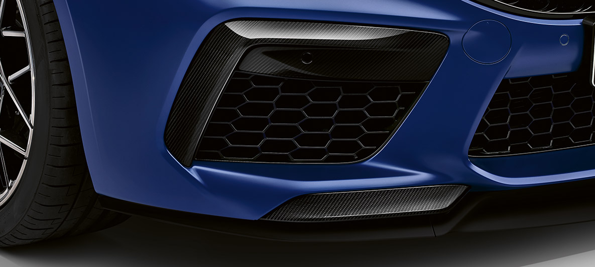 Carbon otvori za zrak. BMW M8 Competition Coupé, otvori za zrak iz M Carbon paketa vanjštine.