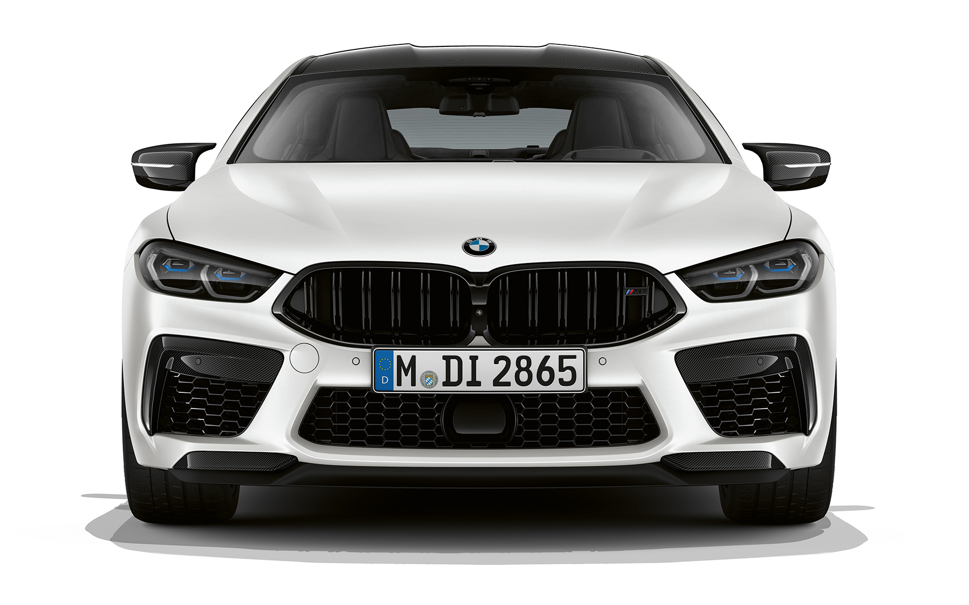 BMW M8 Competition Gran Coupé F93 LCI 2022 M Sport sjedala BMW M8 Competition Gran Coupé F93 LCI Facelift 2022 BMW Individual Frozen Brilliant White metalik pogled sprijeda