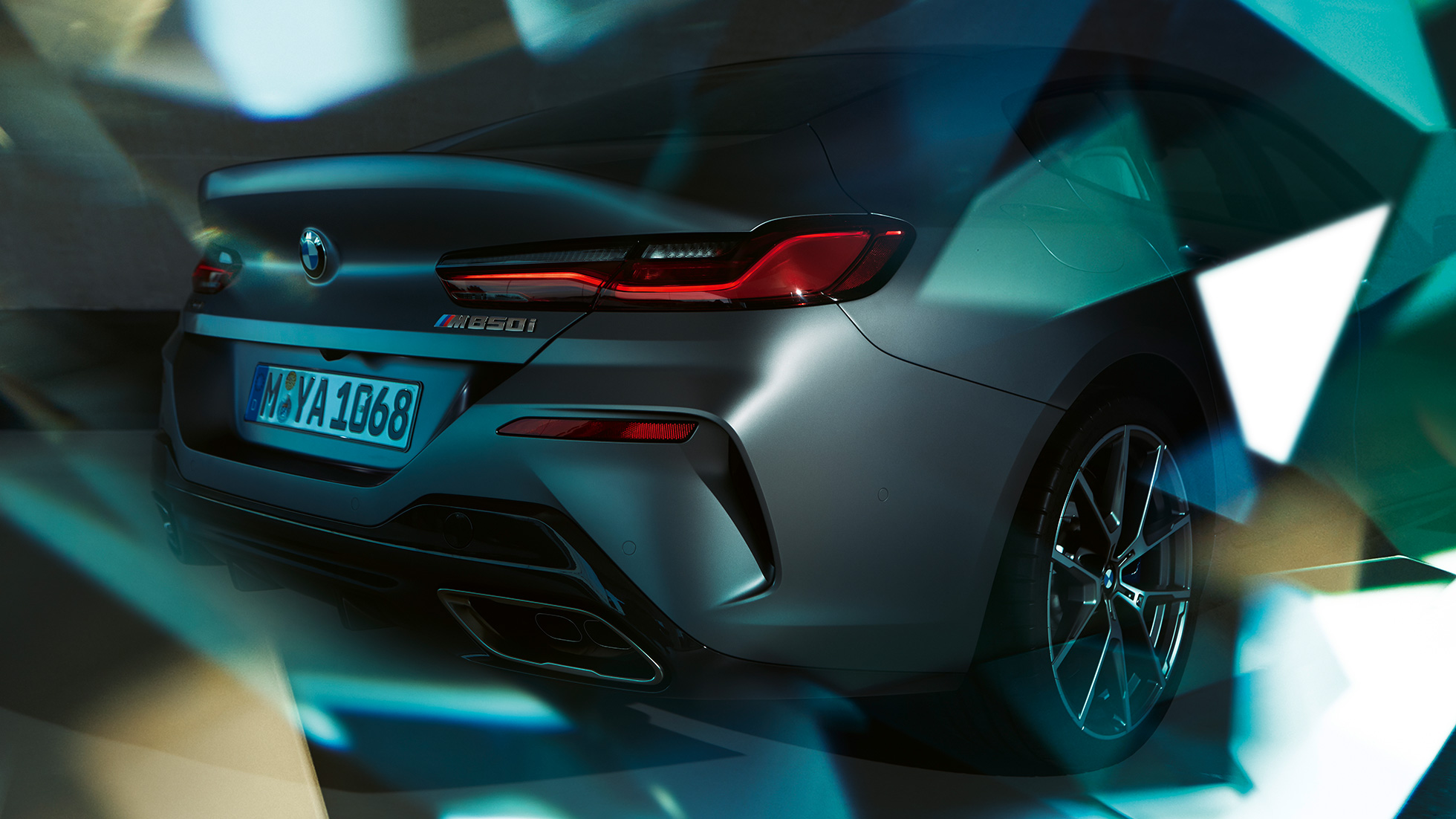 Detaljan prikaz stražnjeg kraja BMW-a M850i xDrive Gran Coupé Detaljan prikaz stražnjeg kraja BMW-a M850i xDrive Gran Coupé G16 2019 BMW Individual Frozen Bluestone metalik boje