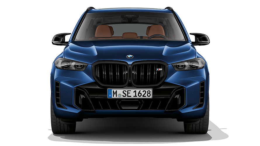 BMW X5 M60i xDrive G05 MP prednji dio krupni plan