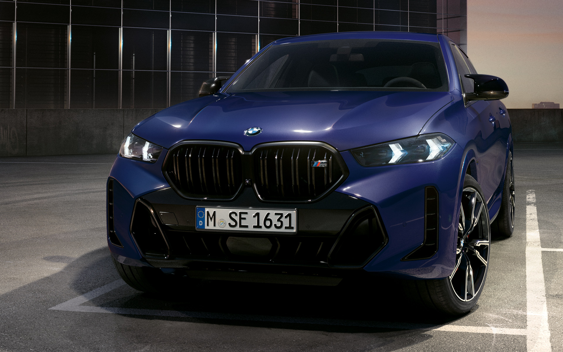 BMW X6 M60i xDrive G06 MP prednja svjetla BMW X6 M60i xDrive G06 MP prednja svjetla izbliza