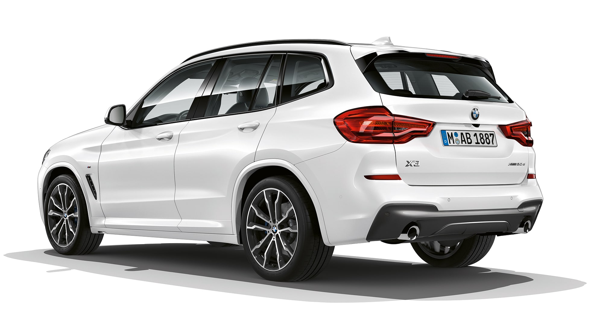 BMW X3 M40i, Model M Sport, tročetvrtinski prikaz stražnjeg kraja BMW X3 M40i, Model M Sport, tročetvrtinski prikaz stražnjeg kraja