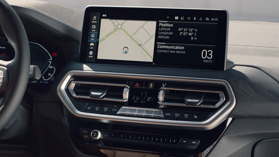 BMW X3 G01 centralni info zaslon 2021 BMW X3 G01 centralni info zaslon 2021