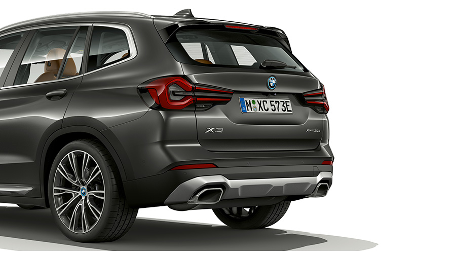 BMW X3 G01 Sophisto Grey dizajn stražnjeg dijela 2021 BMW X3 G01 Sophisto Grey pogled izbliza na dizajn stražnjeg dijela 2021