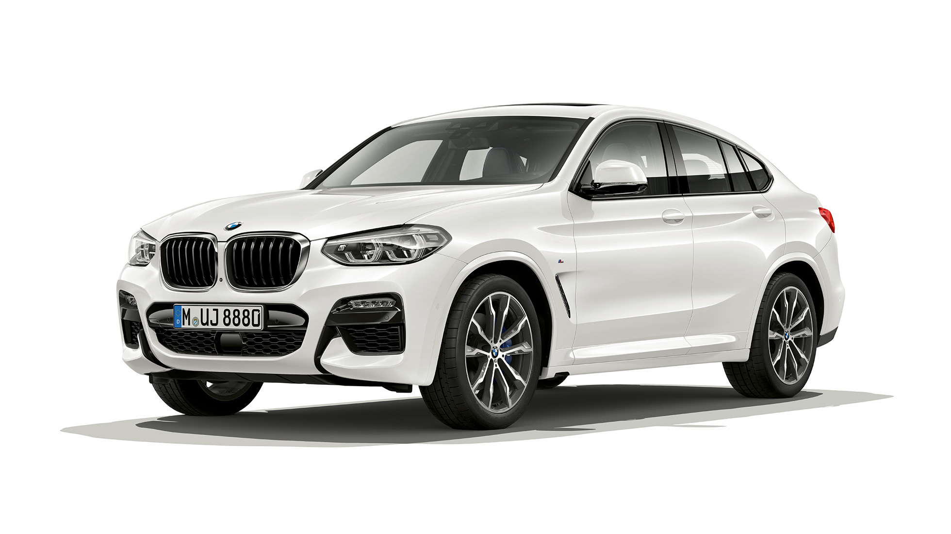 Tročetvrtinski prednji pogled BMW X4 Model M Sport BMW X4 xDrive30i Model M Sport G02 2018 Alpine White tročetvrtinski prednji pogled