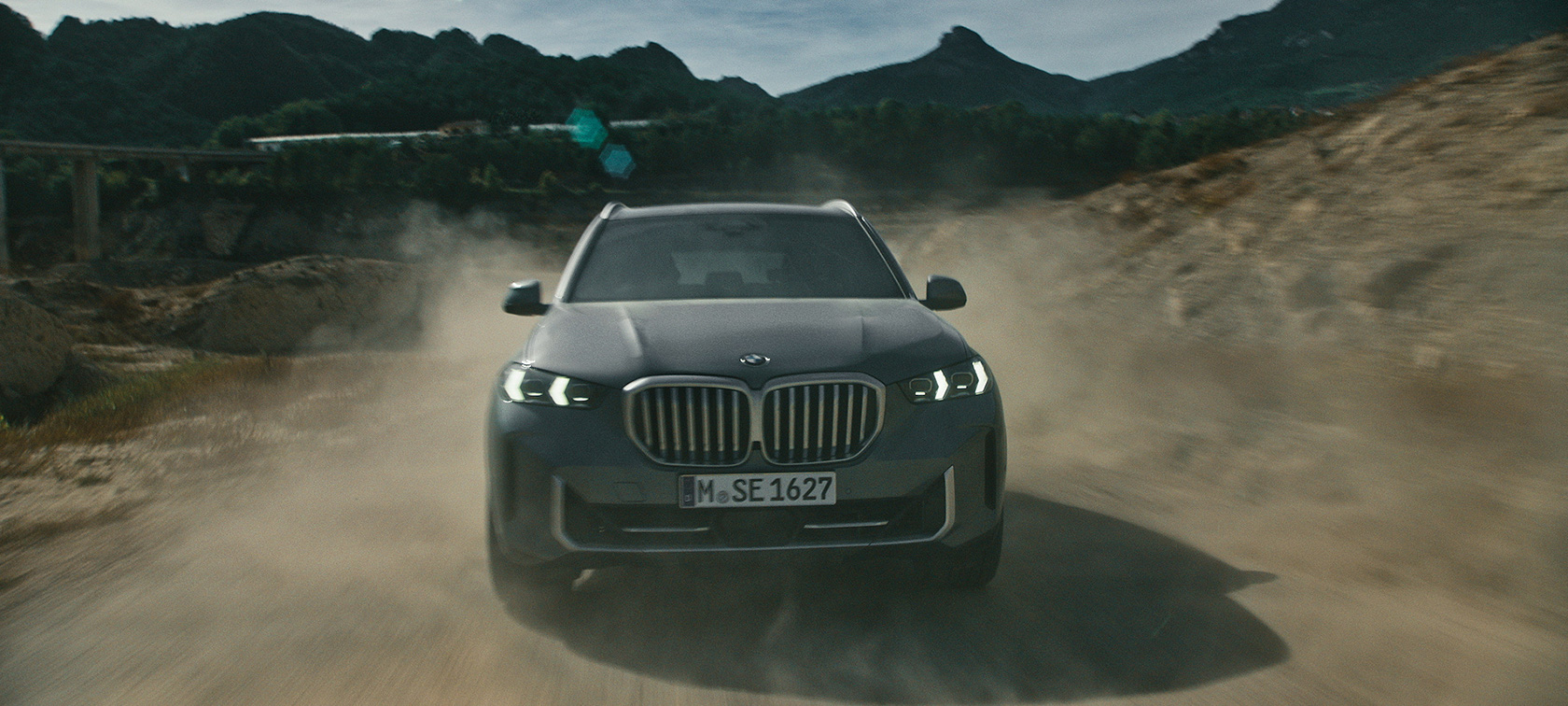 Video vozna dinamika BMW X5 G05 LCI BMW X5 G05 LCI Video vozna dinamika