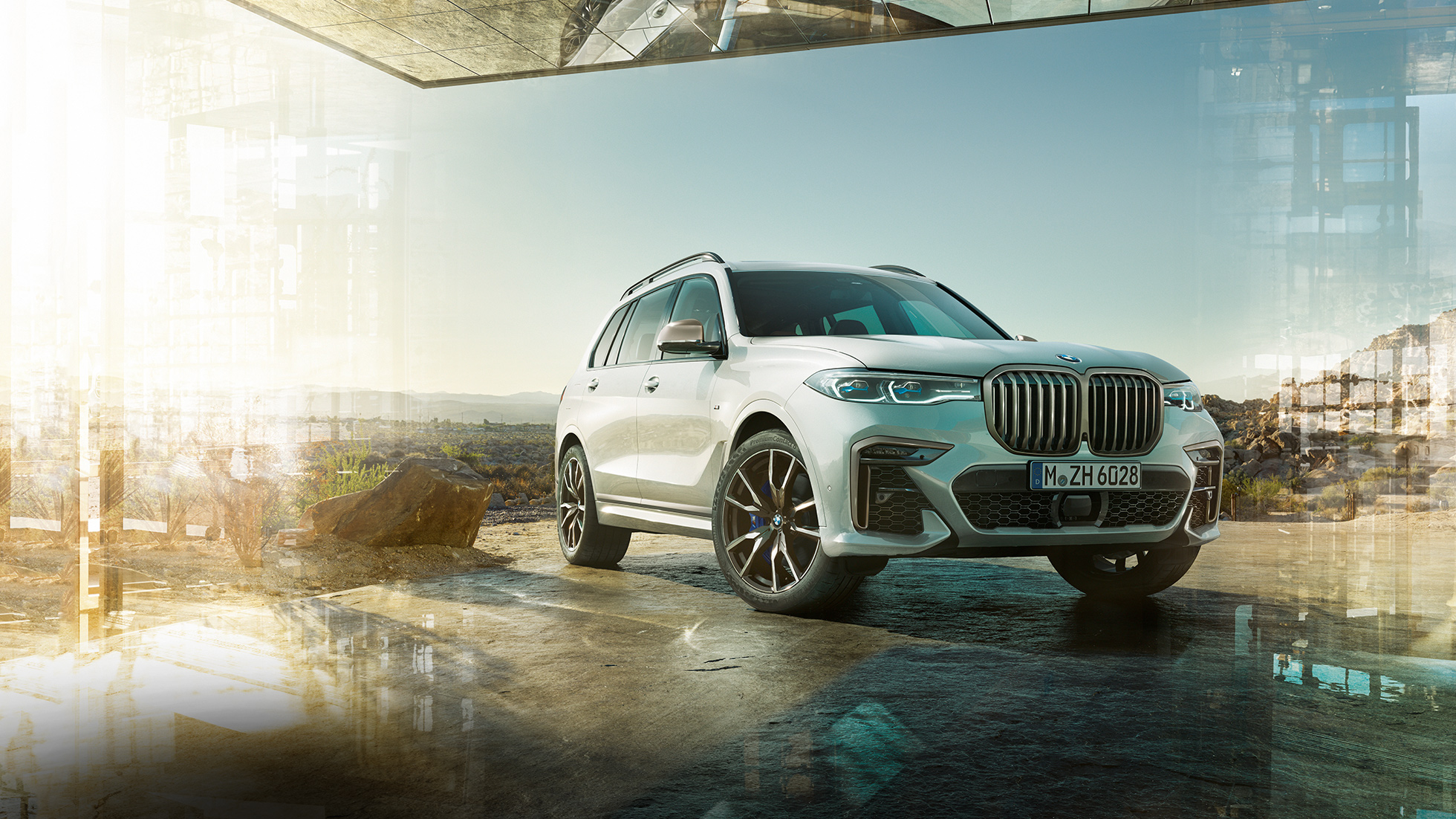 BMW X7 M50d sprijeda BMW X7 M50d: bijeli BMW X7 sprijeda