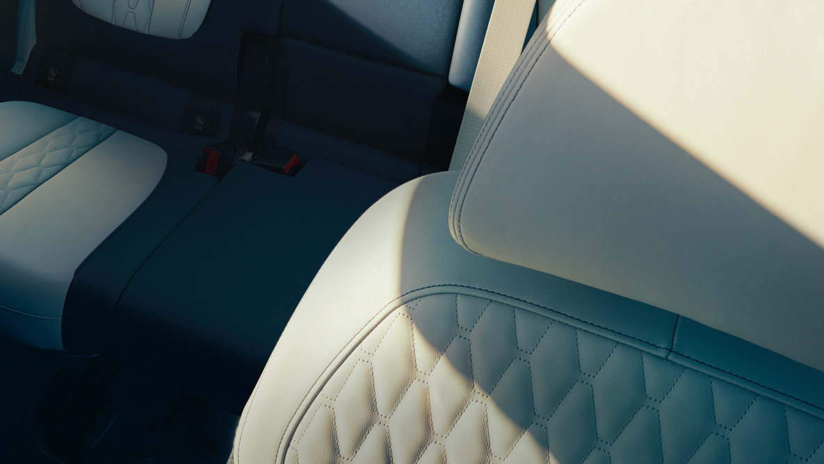 Kožna unutrašnjost BMW-a X7 Detaljan prikaz dizajna u "Merino" koži