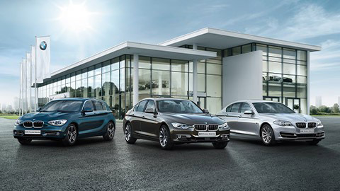 BMW rabljena vozila ispred BMW salona BMW rabljena vozila ispred BMW salona