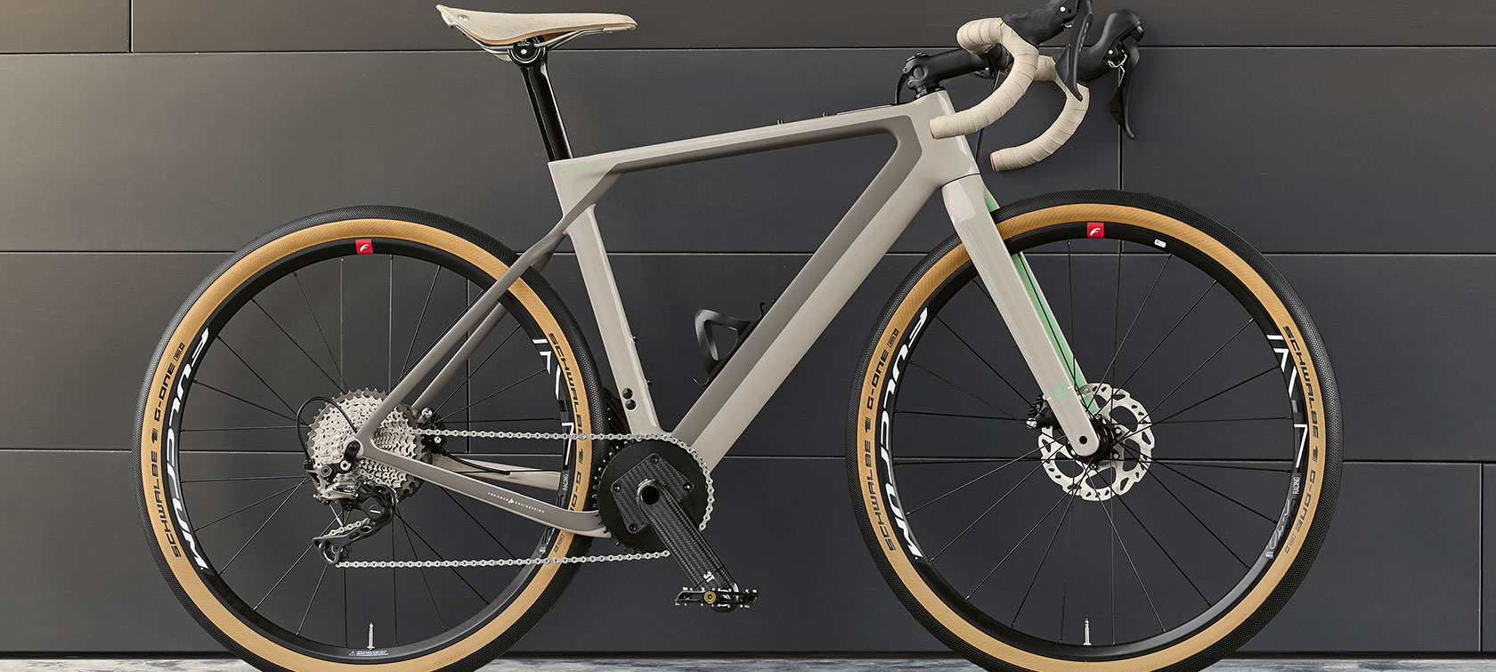 3T za BMW Gravelbike. Slika prikazuje 3T za BMW Gravelbike.