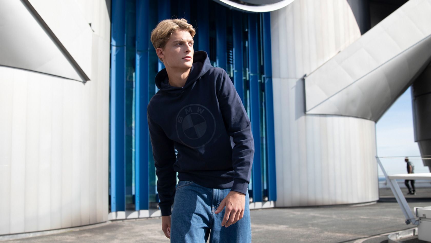 BMW Lifestyle Lookbook 2023 BMW M logotip trenirke uniseks BMW Lifestyle Lookbook BMW M logotip trenirke uniseks