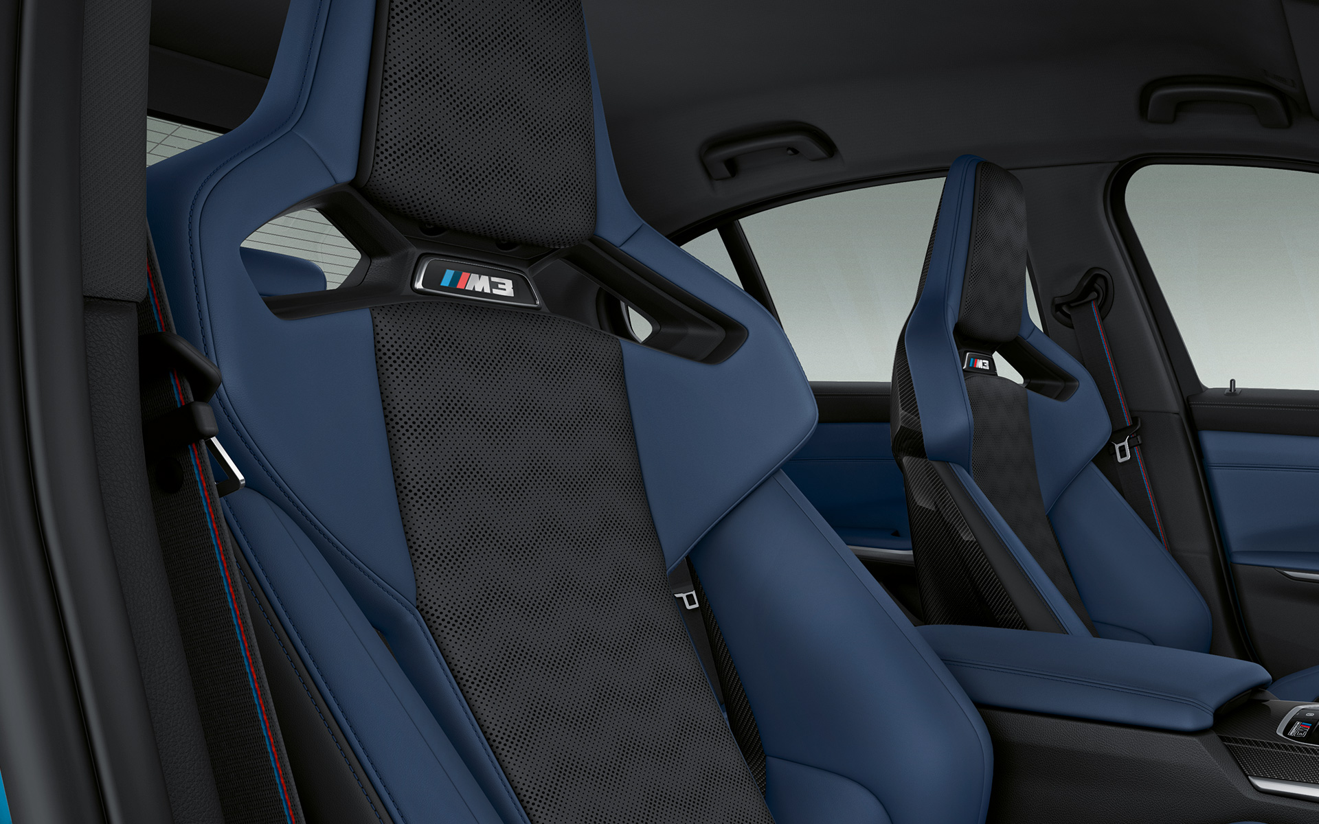 BMW Individual full koža ‘Merino’ fino zrnata Fjord Blue/Black BMW Individual full koža ‘Merino’ fino zrnata Fjord Blue/Black