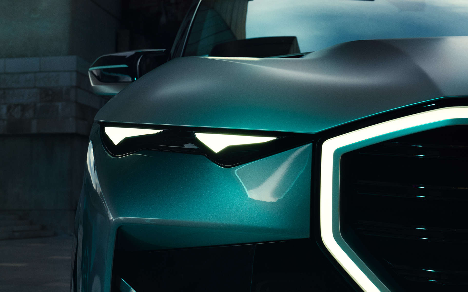 BMW Concept XM (G09) pogled sprijeda u mirovanju pogled izbliza na prednja svjetla BMW Concept XM (G09) pogled sprijeda u mirovanju pogled izbliza na prednja svjetla