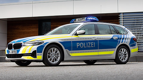 BMW serije 5 Touring G31LCI policijsko vozilo 7/8 bočni pogled