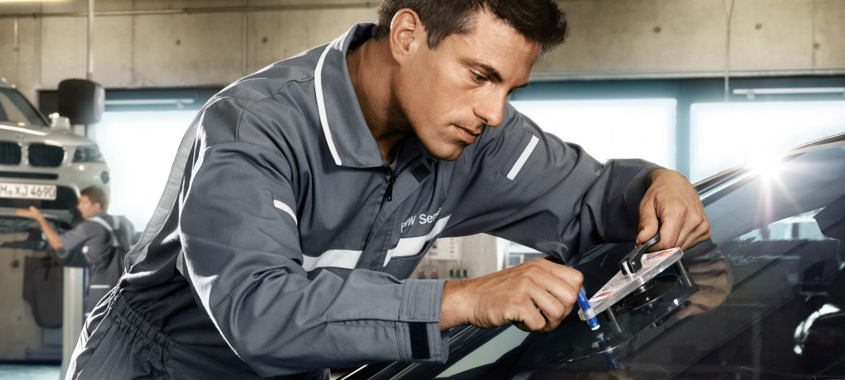 BMW popravak stakla BMW popravak stakla
